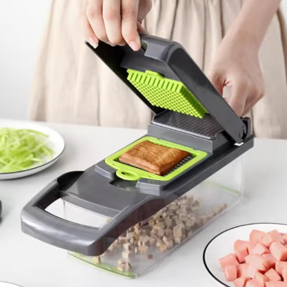 قطاعة طعام متعددة الوظائف